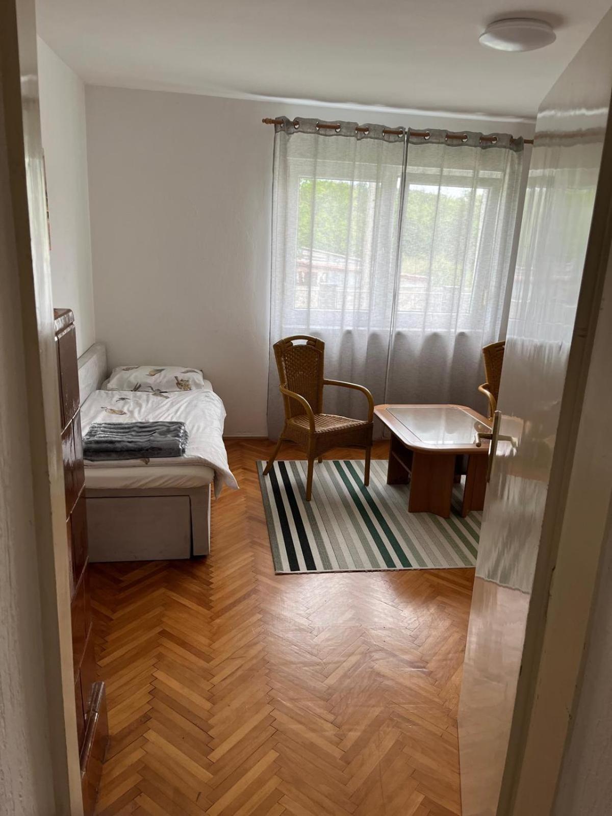 Gospić Apartman Ivka מראה חיצוני תמונה